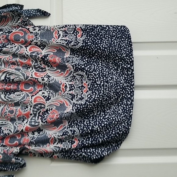 New Directions Petite Women's Blouse - Picture 2 of 11